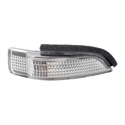 Side Mirror Blinker Lamp Corolla14-19 Camry12-17 Premio15+ Axio12+ Rhs