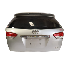 Tail Gate Toyota Wish ZGE25